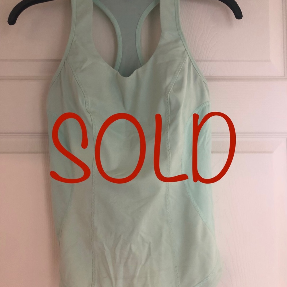 lululemon racerback (no bra pads)